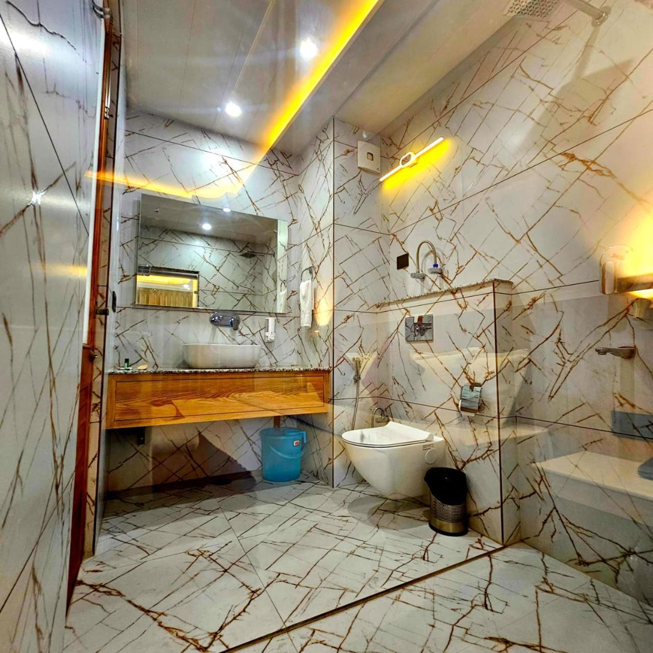 Meraki Khang Manali Exterior photo